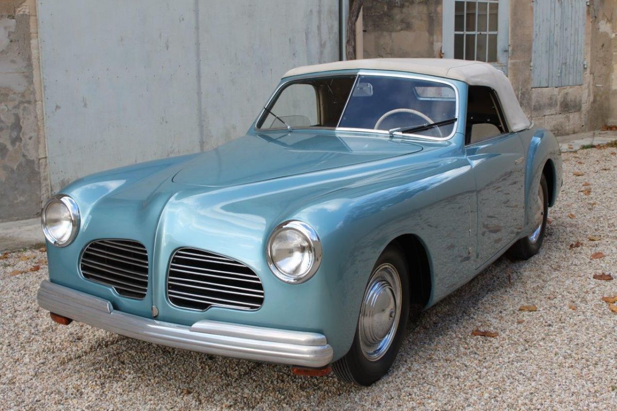Fiat 1100 cabriolet or Ferrari 166 Inter? It’s difficult to choose even for real connoisseurs