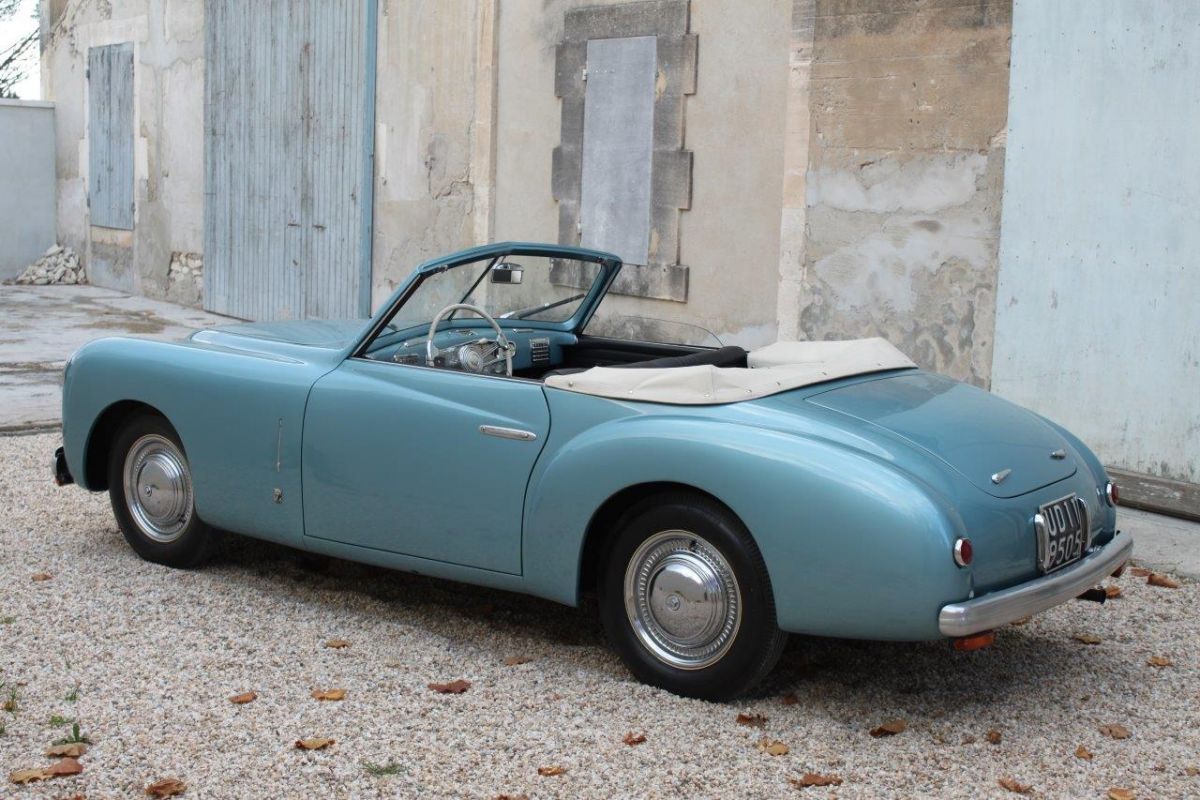 Fiat 1100 cabriolet or Ferrari 166 Inter? It’s difficult to choose even for real connoisseurs