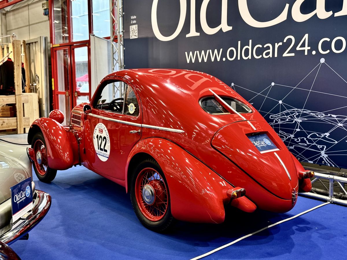 Bologna Vintage Cars and Motorcycles, Europe's largest classic car fair