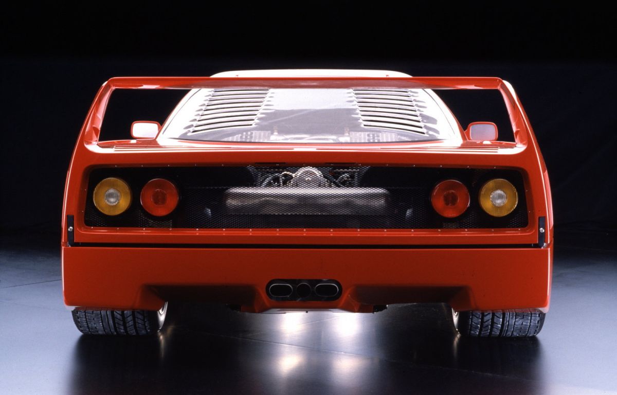The Ferrari F40 was the last car born under the supervision of Enzo Ferrari