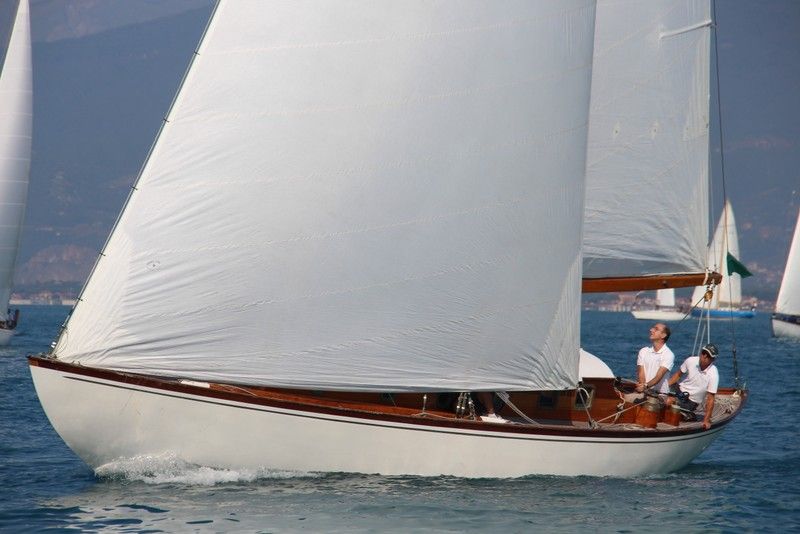 RECORD DI 73 BARCHE AL XIV RADUNO VELE STORICHE VIAREGGIO, TRA LE VINCITRICI “EA” E “JALINA”, A “STAR 1907” IL TROFEO VSV 2018