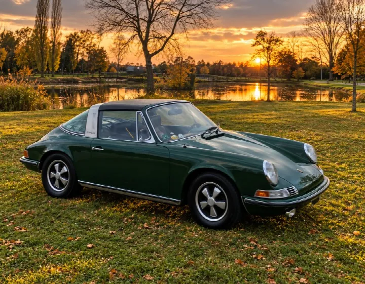 PORSCHE 911 T 2.2 TARGA: IN ANTEPRIMA ALLA FIERA AUTO E MOTO D’EPOCA BOLOGNA CON OLDCAR24
