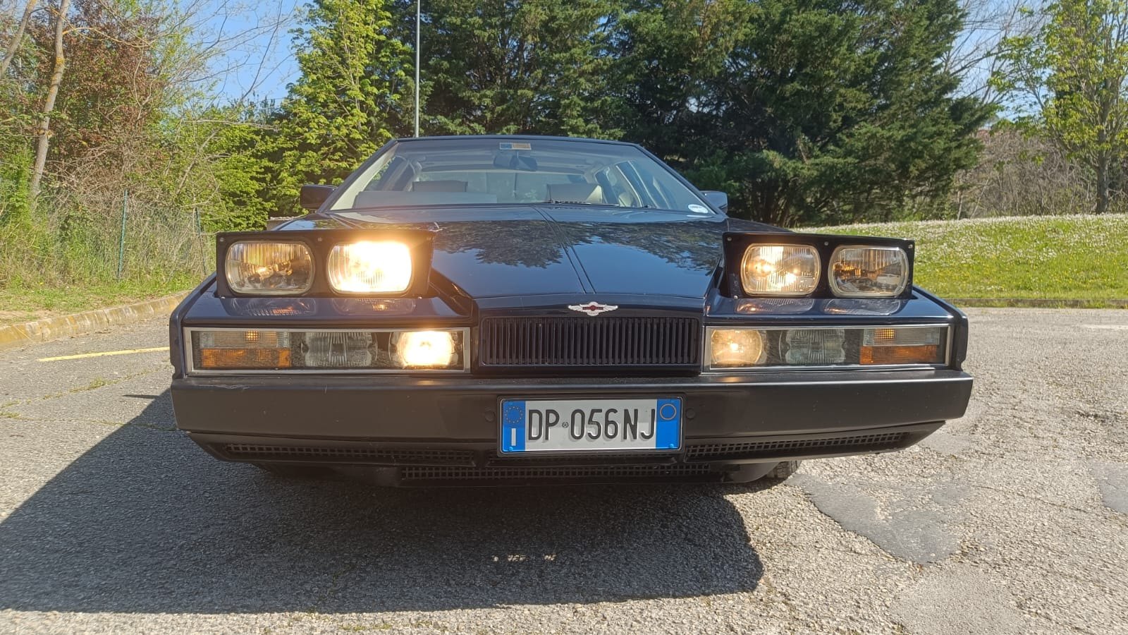 ASTON MARTIN Lagonda