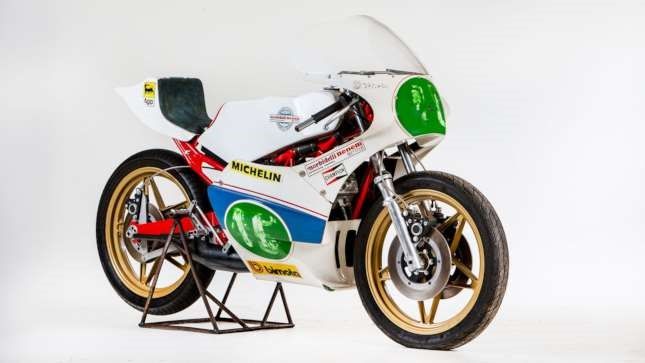 Luci e ombre dell’asta Bonhams di moto d’epoca, memorabile per quantità e qualità dei lotti