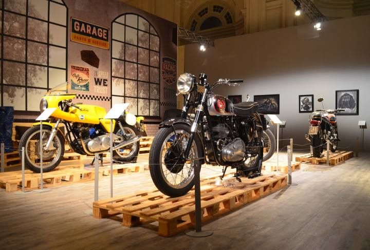 Easy Rider. Il mito della motocicletta come arte alla Reggia di Venaria Reale