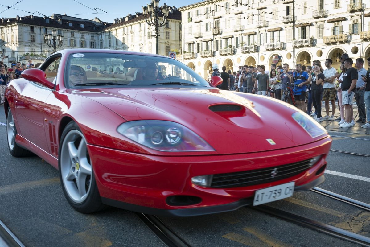 THE 1st AUTOLOOK WEEK CLOSES WITH A TRIUMPH OF PARTICIPANTS, A CROWD IN SAN CARLO SQUARE TAKES IN SUPERCAR PARADE