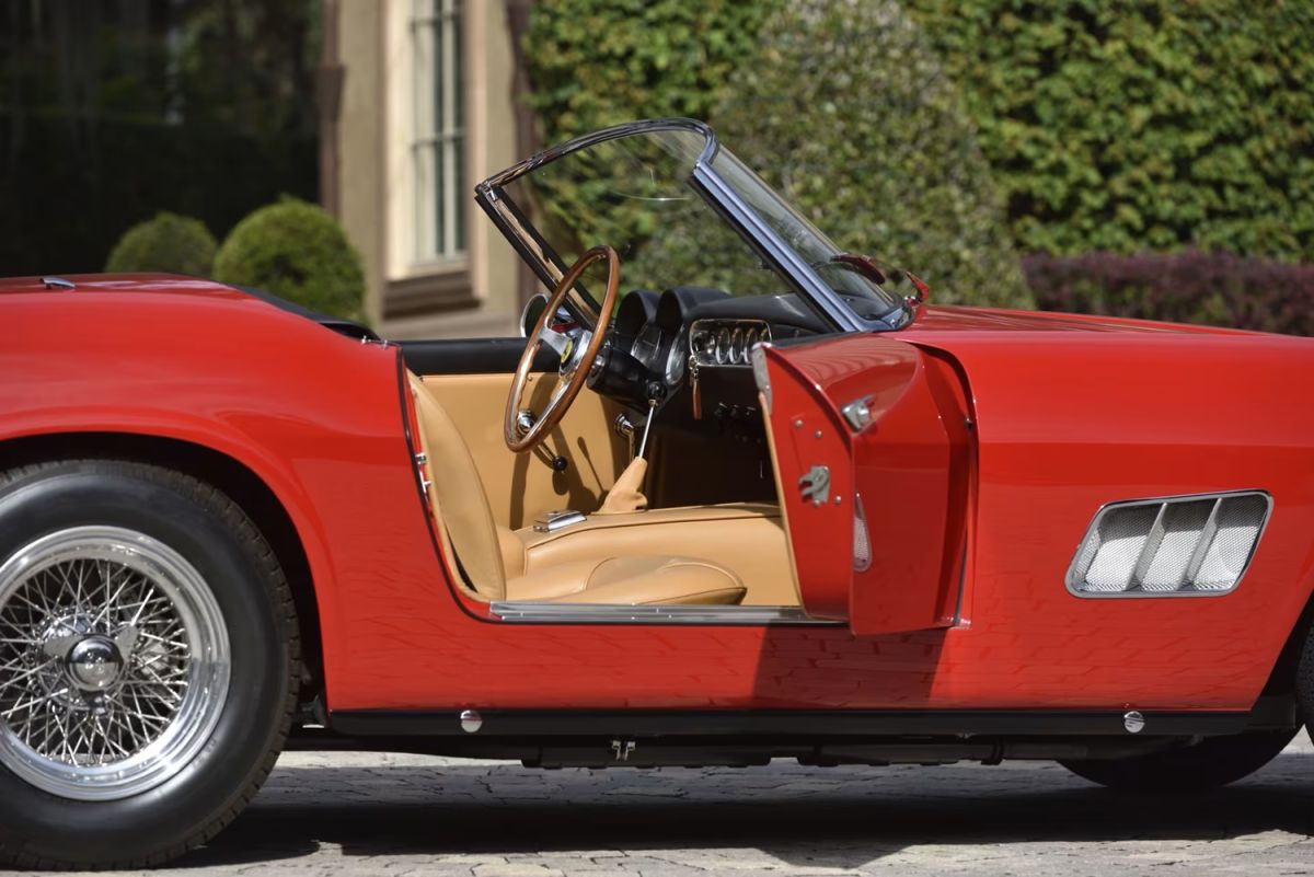 LA PUNTA DI DIAMANTE NELLE VENDITE DI AUTO D’EPOCA NEL 2024: FERRARI 250 GT SWB CALIFORNIA SPIDER