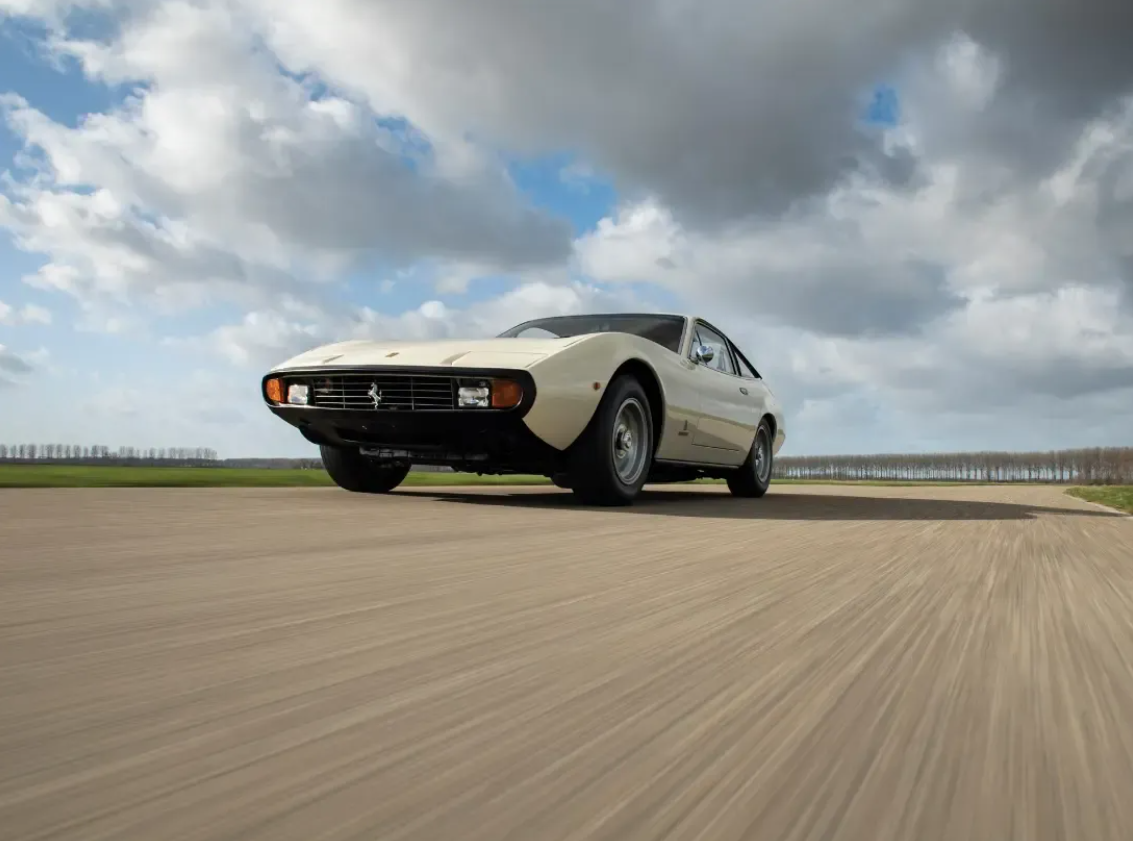 FERRARI GTC4 -1971