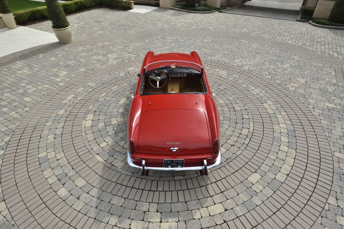 LA PUNTA DI DIAMANTE NELLE VENDITE DI AUTO D’EPOCA NEL 2024: FERRARI 250 GT SWB CALIFORNIA SPIDER