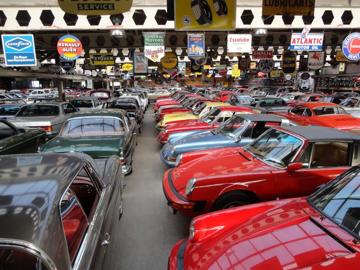 Joop Stolze Classic Cars: FROM ORCHIDS TO VINTAGE CARS