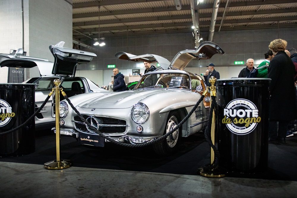 The thirteenth edition of Milano AutoClassica inaugurated: iconic cars and rare models.