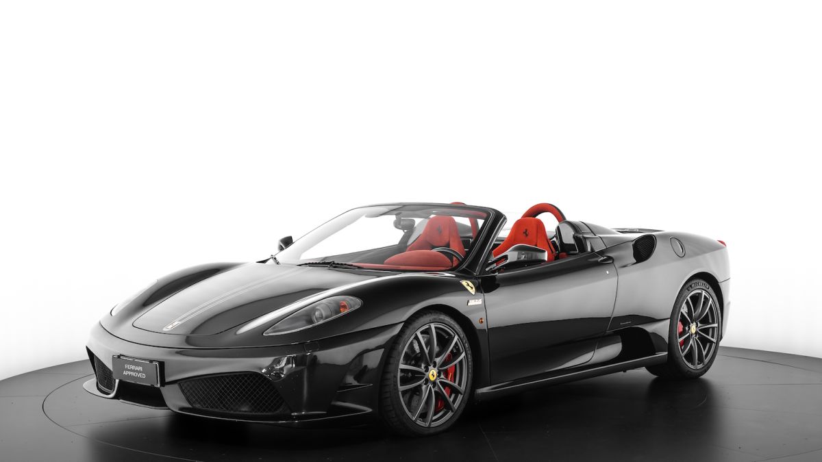 A timeless bond: from historic prototypes to modern hypercars, Ferrari on display at Milan AutoClassica 2025.