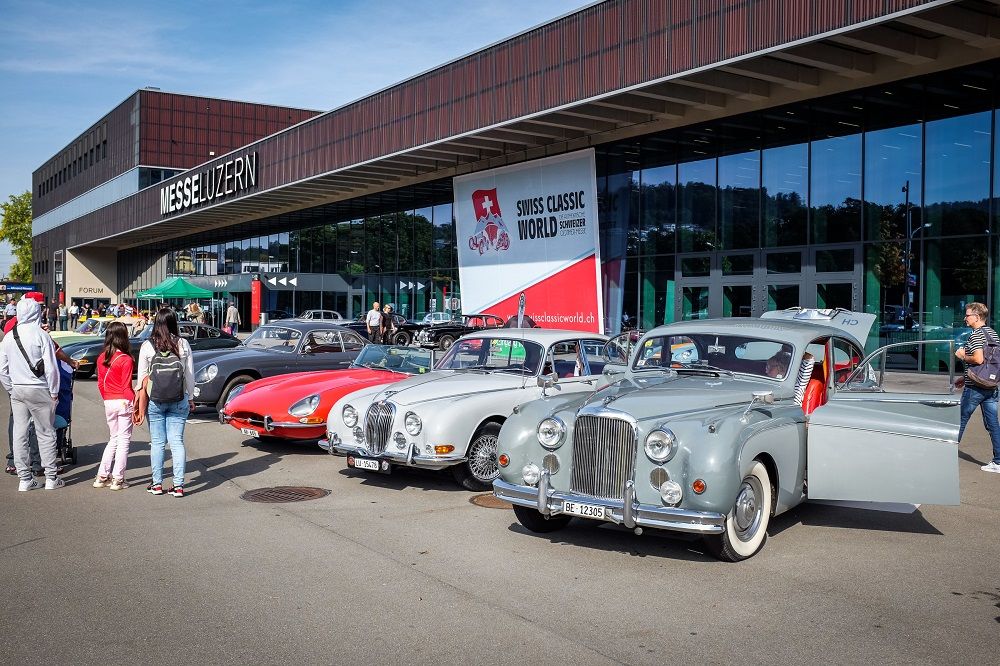 Swiss Classic World: Swiss trade fair for classic cars in Lucerne. OldCar24 present in Hall 1