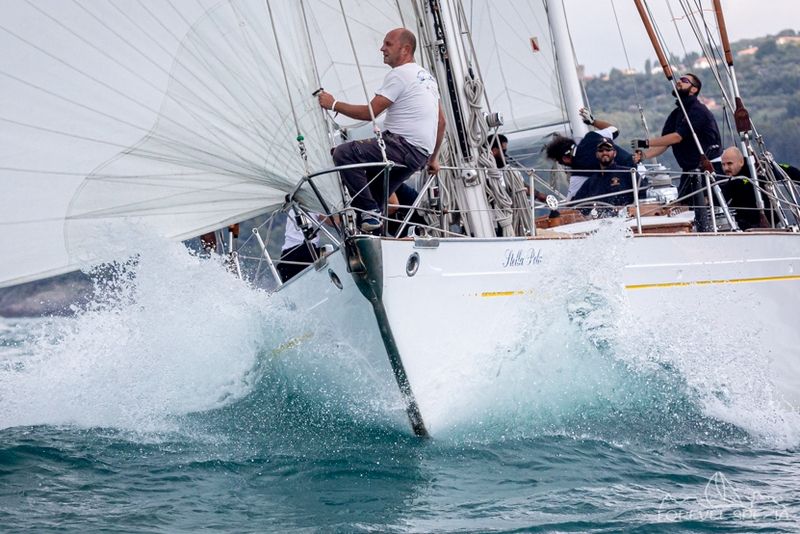 La Spezia: vintage sails at the Mariperman and Seafuture 2021 