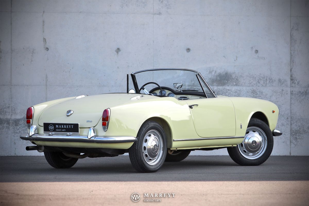 Marreyt Classic Cars: all offers and rarities for sale on OldCar24