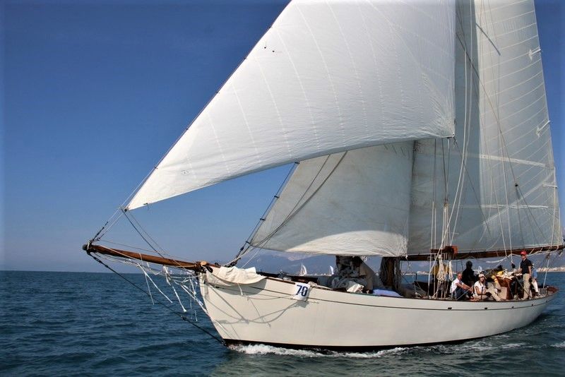 RECORD DI 73 BARCHE AL XIV RADUNO VELE STORICHE VIAREGGIO, TRA LE VINCITRICI “EA” E “JALINA”, A “STAR 1907” IL TROFEO VSV 2018