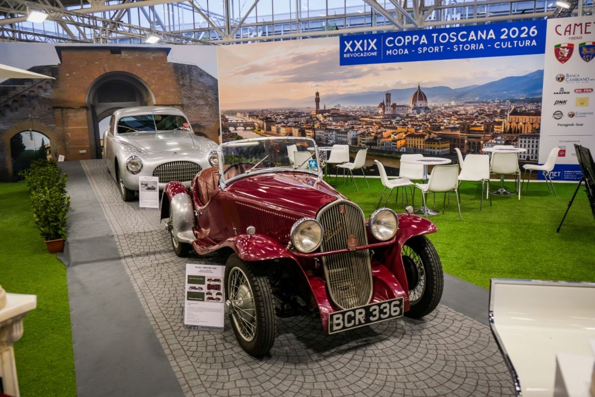 Bologna Vintage Cars and Motorcycles, Europe's largest classic car fair