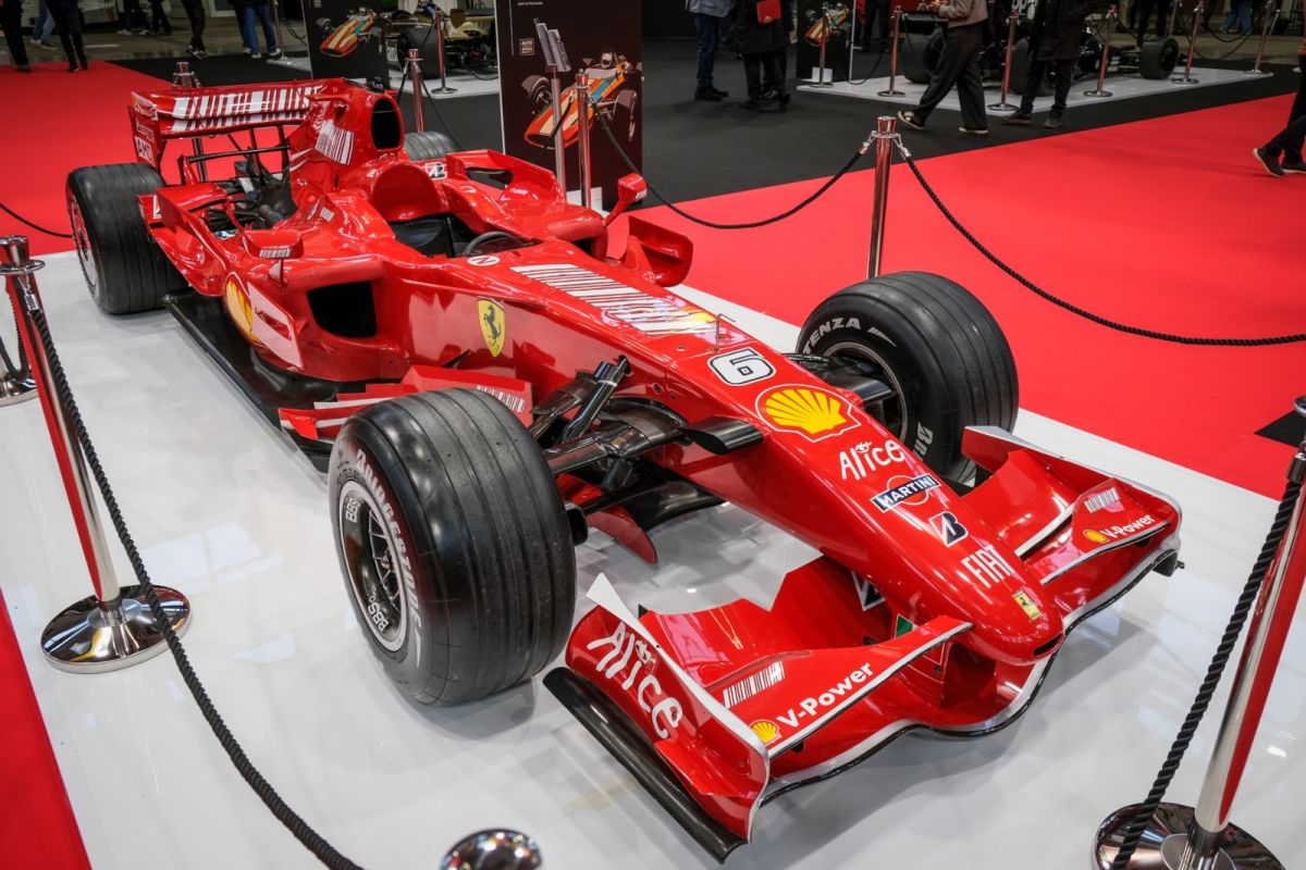 Bologna Vintage Cars and Motorcycles, Europe's largest classic car fair